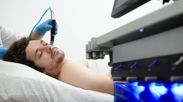 Best Emergency Tooth Extraction  in Naples Manor, FL